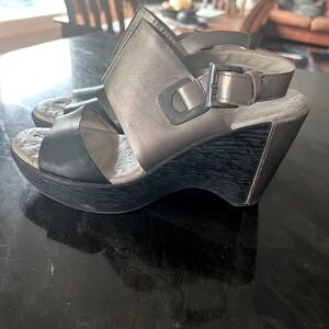 Jambu Sandals women’s size 9